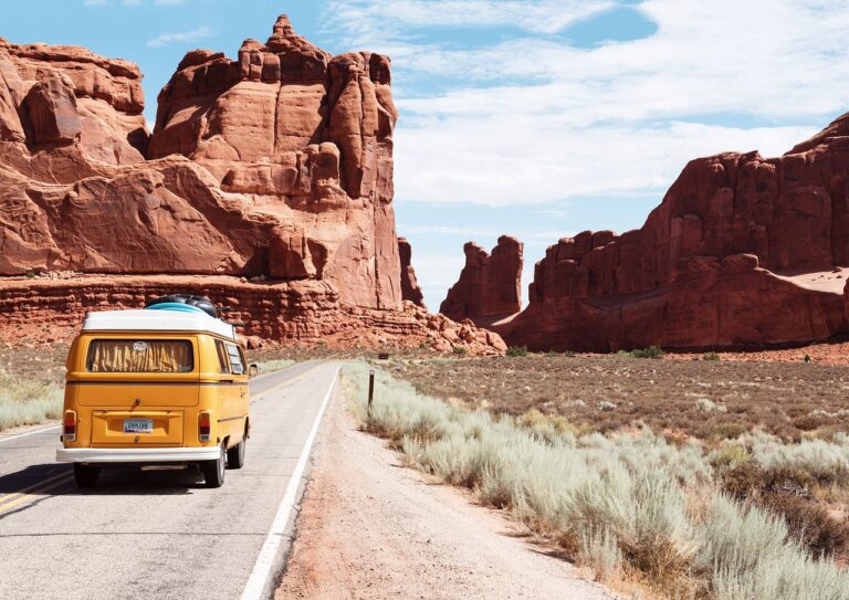 4 Essential Tips for Planning Your Perfect Adventure Road Trip